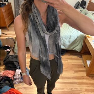 Elegant Gray Scarf